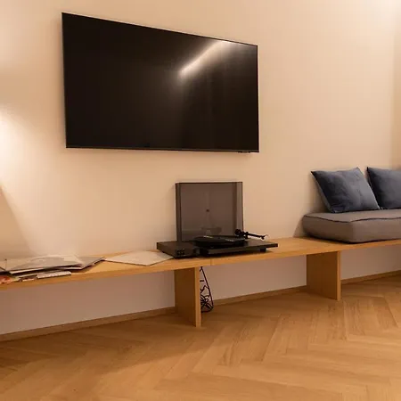 S1 Luxury And Trieste