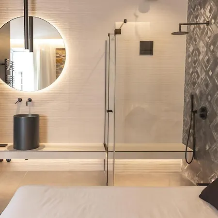 S1 Luxury And Triest