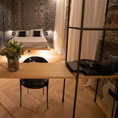S1 Luxury And *